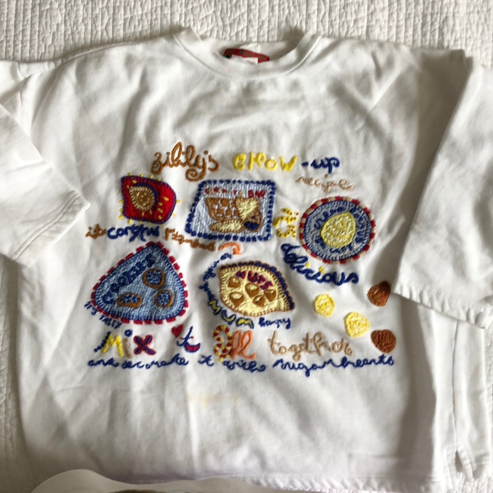 Sweatshirt